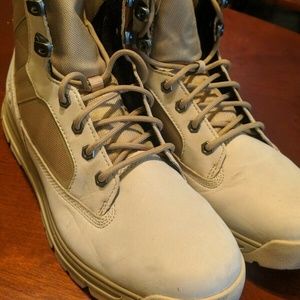 Timberland 8 Inch Field Guide Boots Beige Size 9
